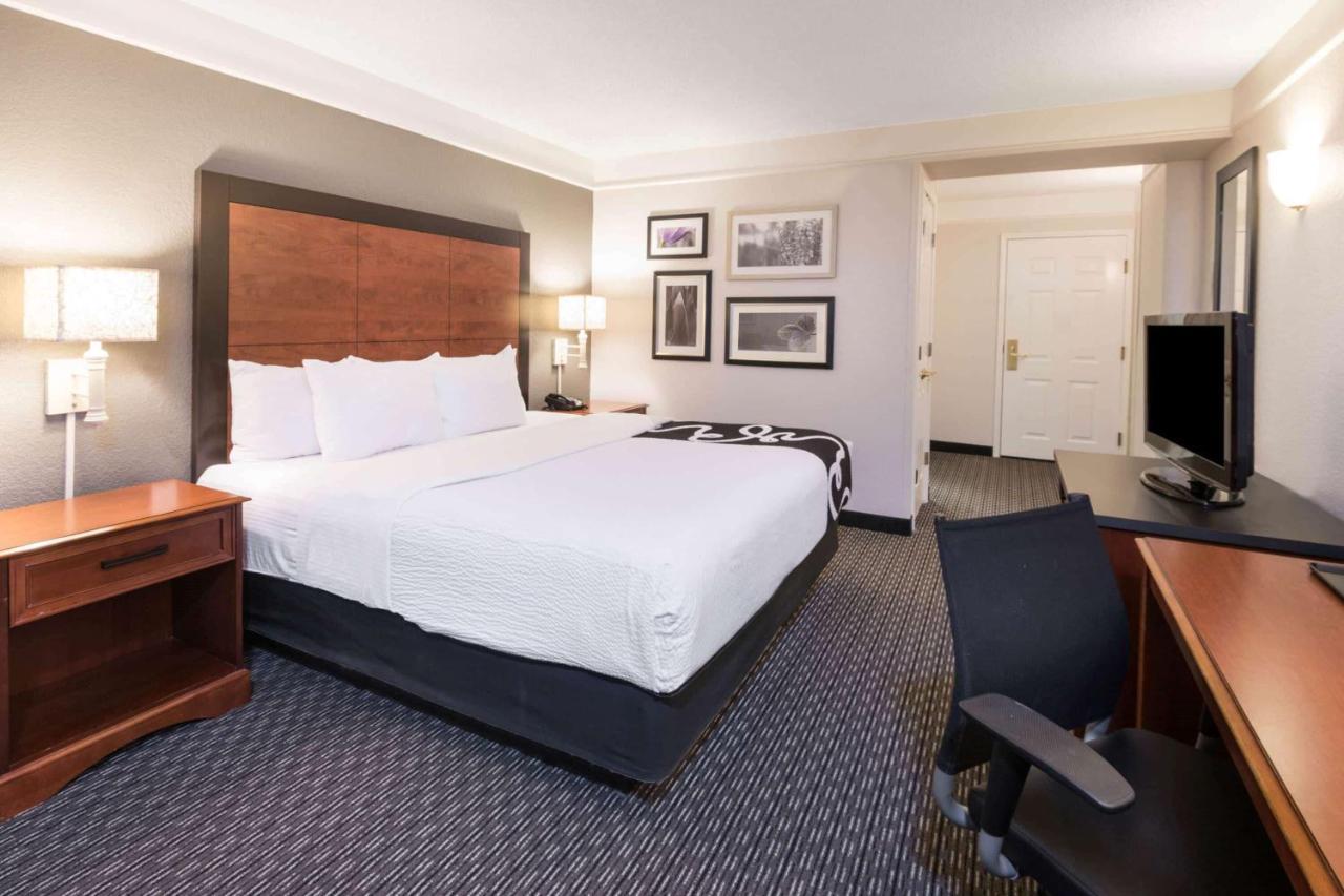 La Quinta Inn & Suites By Wyndham San Antonio Riverwalk Экстерьер фото
